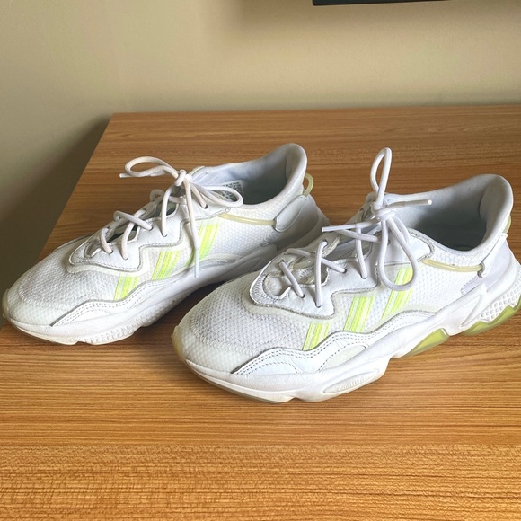 Adidas Originals Ozweego - Picture 3 of 4